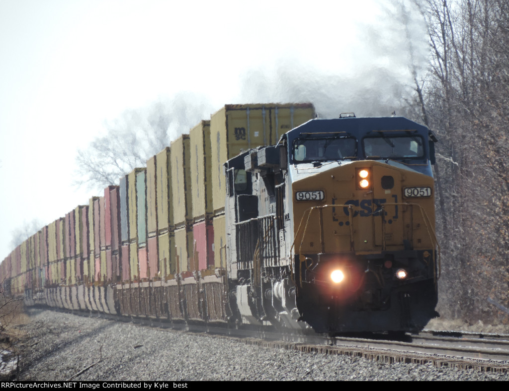 CSX 9051 on I162